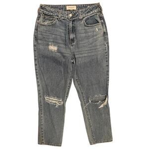 Pacsun distressed Mom jean. High waisted, denim, 100% cotton, size 4/27
